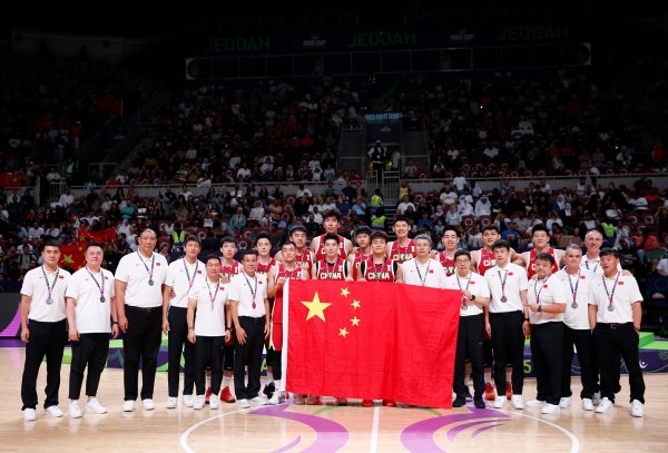 股涨柜 信心赛冠军！中国男篮燃到了亚洲杯最后一秒